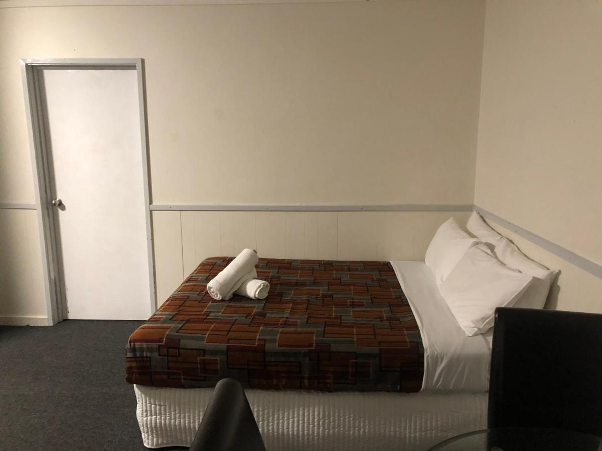 Parkside Inn Motel Melbourne Esterno foto