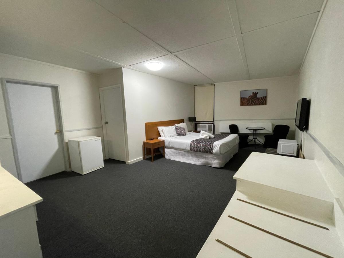 Parkside Inn Motel Melbourne Esterno foto